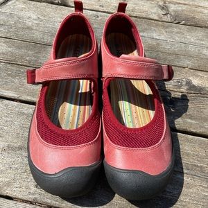 Keen shoes - size 39.5